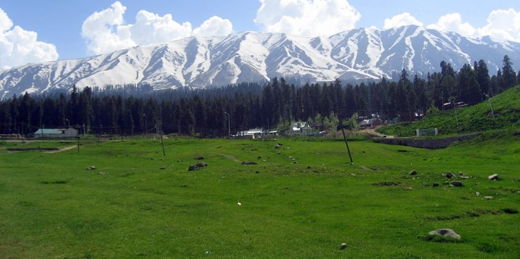 Traveltoexplore Gulmarg Package